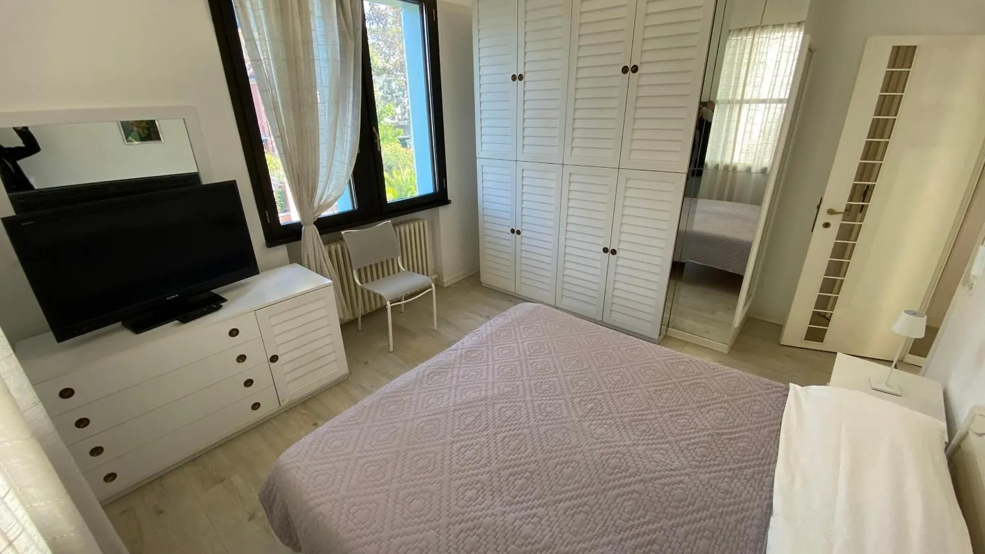Villetta Trieste-Flexrent Abissinia Riccione Italy